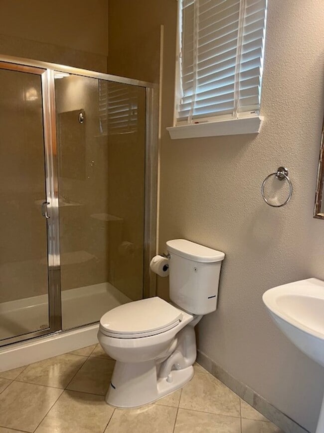 Building Photo - Now Available – 4 Bedroom, 2.5 Bathroom Home in Gated Community