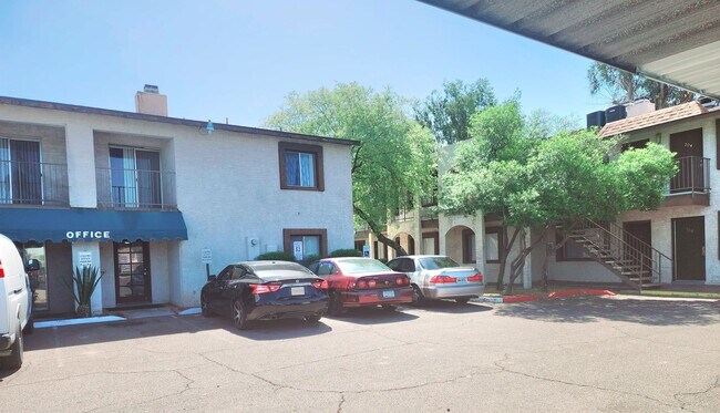 Floorplan - Courtyard Village