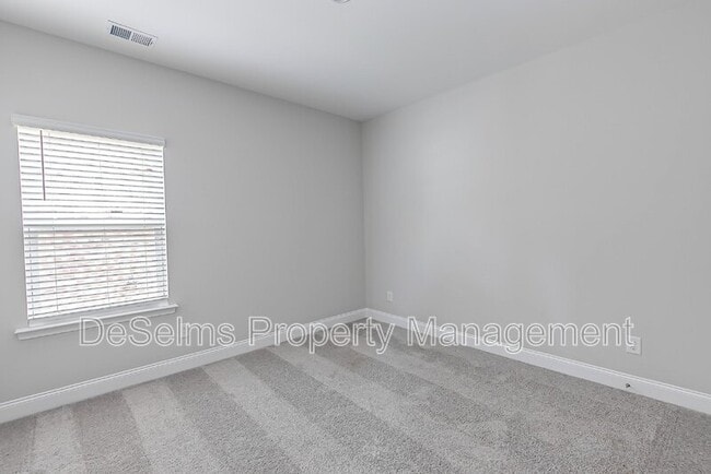 Building Photo - 360 Telavera Dr