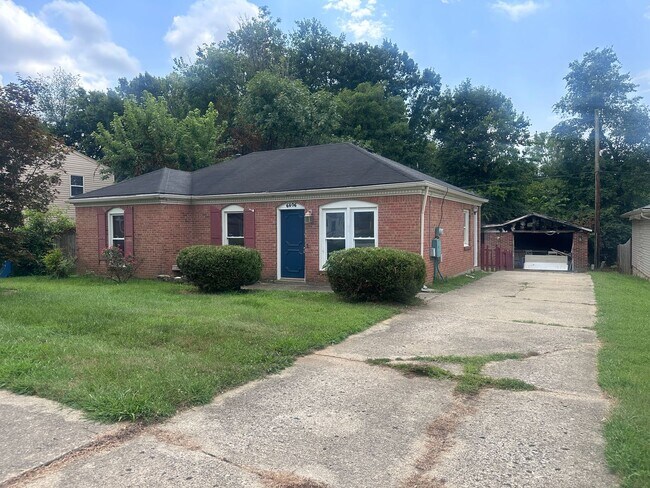 Building Photo - 6806 John Paul Ln