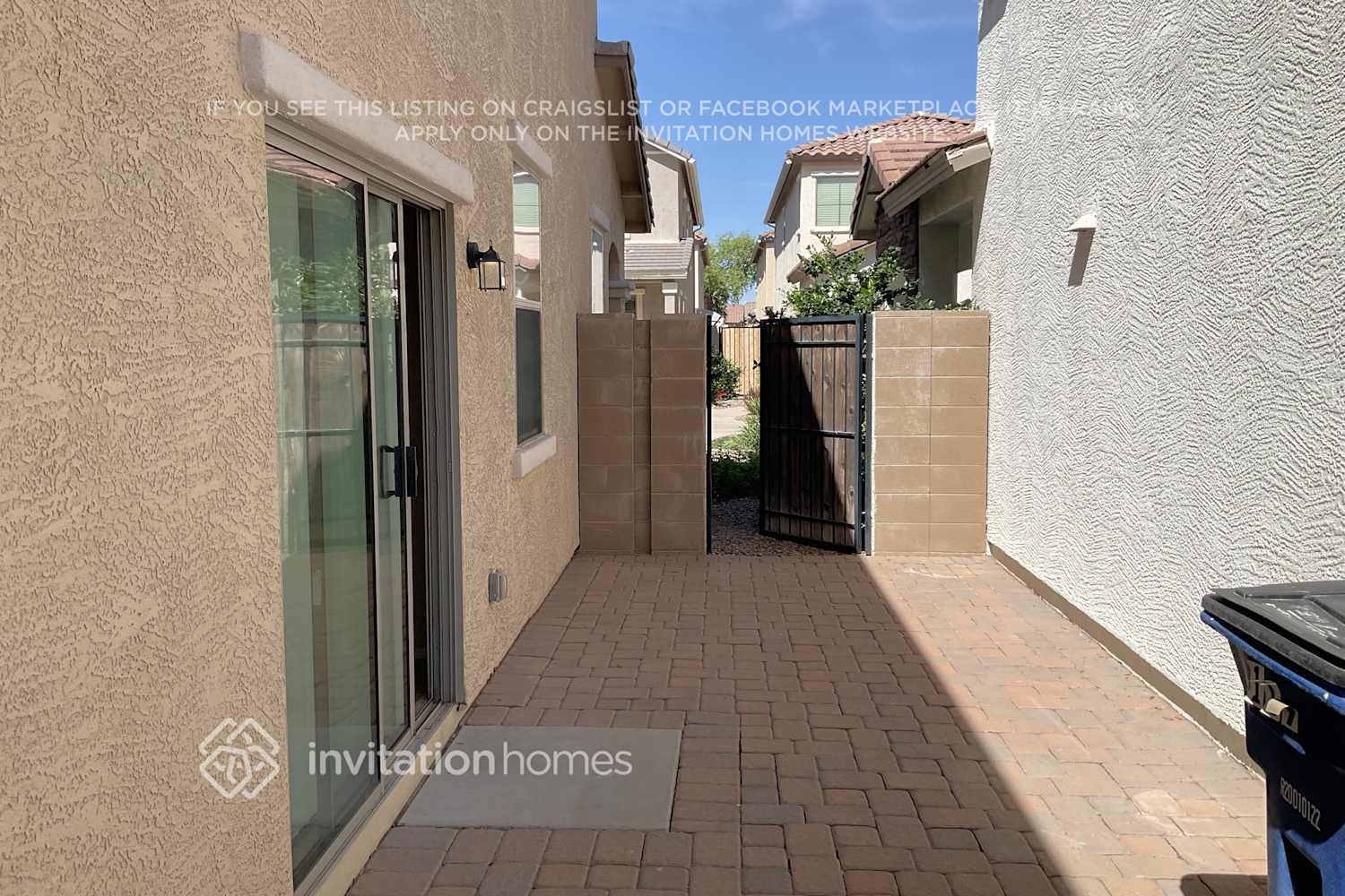 Building Photo - 3915 S Napa Ln