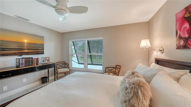 Building Photo - 245 Bird Key Dr