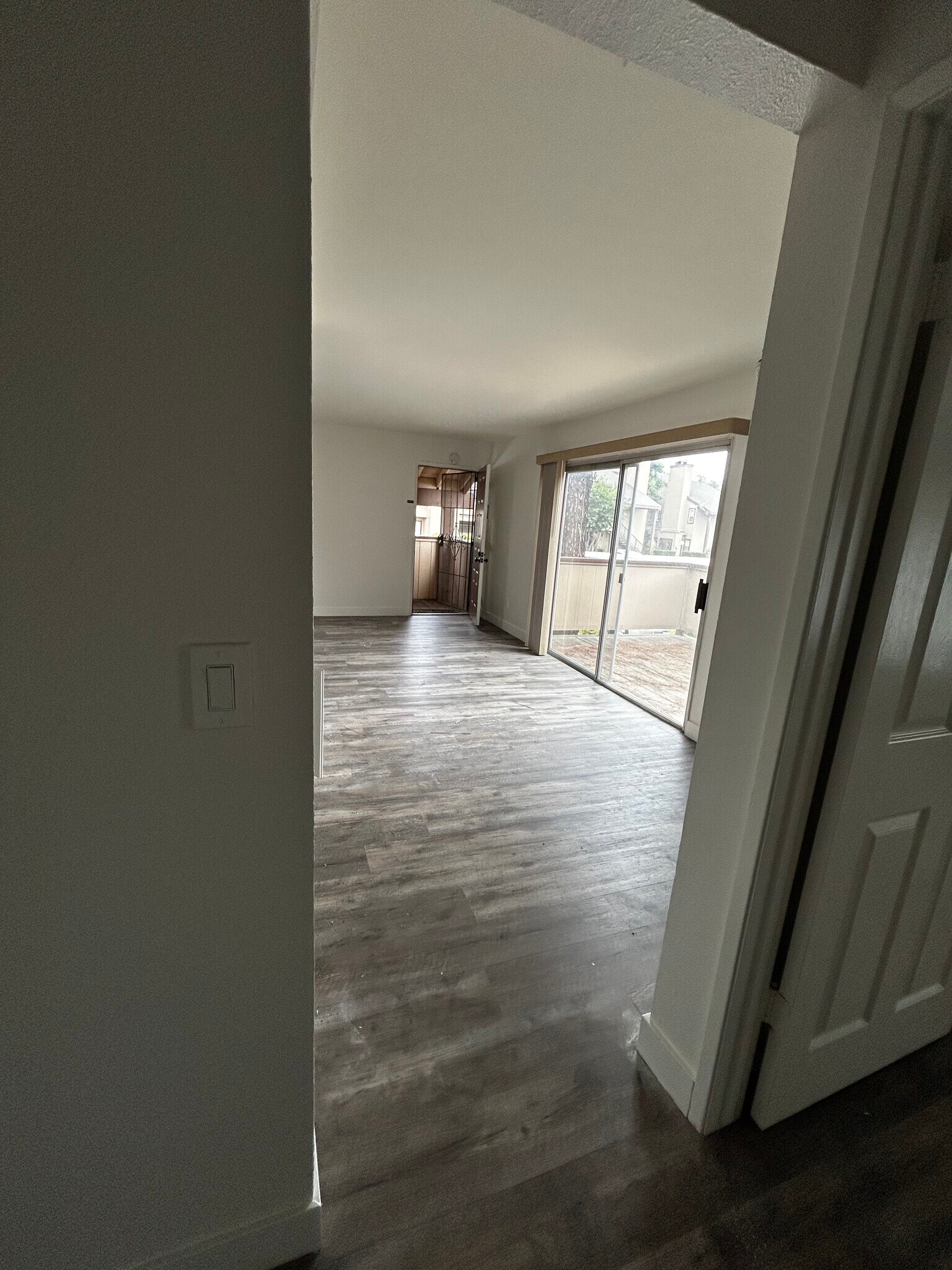 Building Photo - 6516 College Grove Dr