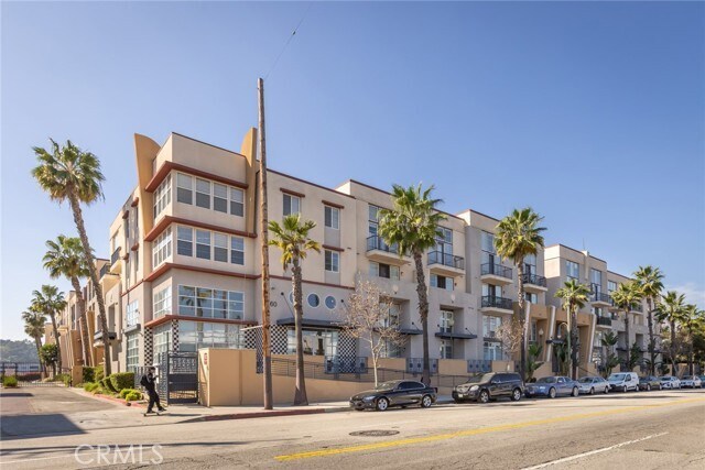 Building Photo - 360 W Ave 26