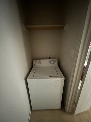 Building Photo - 5705 Redstone Dr