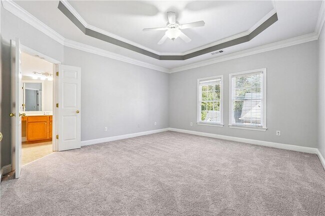 Building Photo - 10090 Jones Bridge Rd