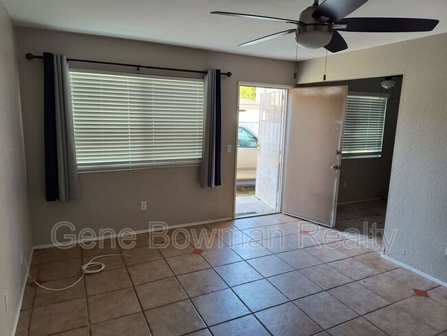 Building Photo - 781 Cypress Ave