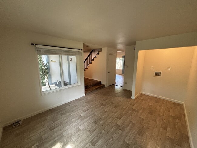 Building Photo - Spacious 4-Bedroom Townhome Directly Across from Greenfair Park