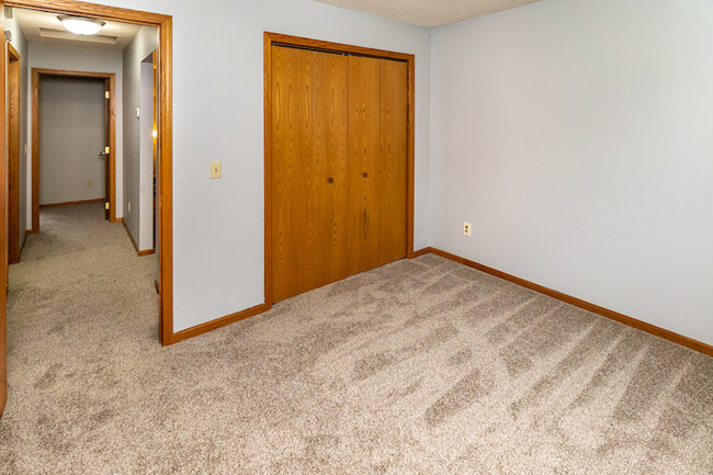 Upper Bedroom #1 - 874 22nd Ave SE