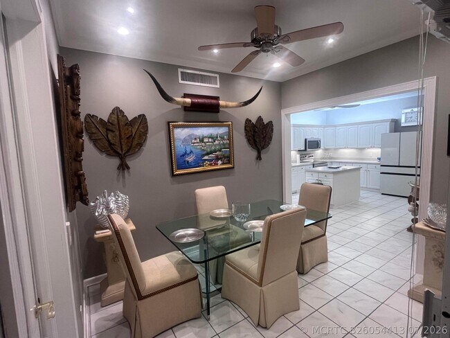 Building Photo - 1061 Bimini Ln
