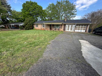 Building Photo - 244 Shumaker Dr