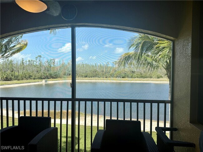 Building Photo - 9723 Acqua Ct