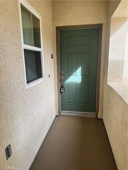 Building Photo - 26514 Arboretum Way