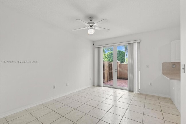 Building Photo - 10863 SW 88th Terrace
