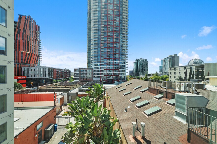 Building Photo - 550 15th St