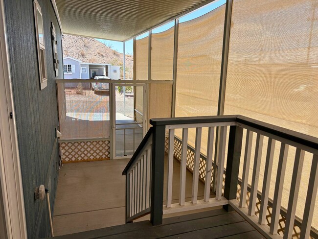 Building Photo - 350 Lee Ave