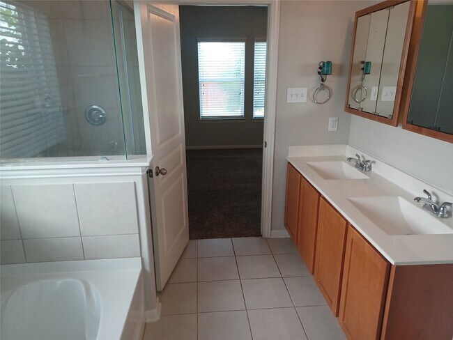 Building Photo - 7707 Retama Terrace Ln