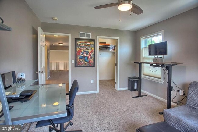 Building Photo - 4755 Laurel Valley Ln