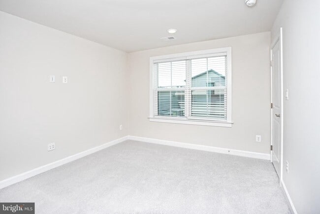 Building Photo - 13208 Woodland Park Rd