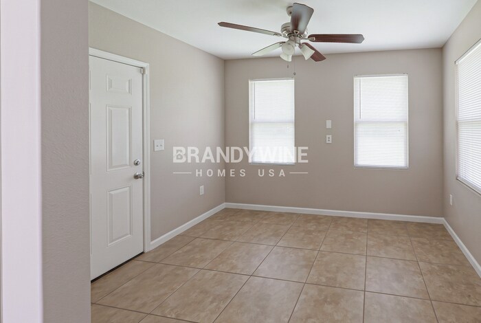 Building Photo - 6162 Dana Ct