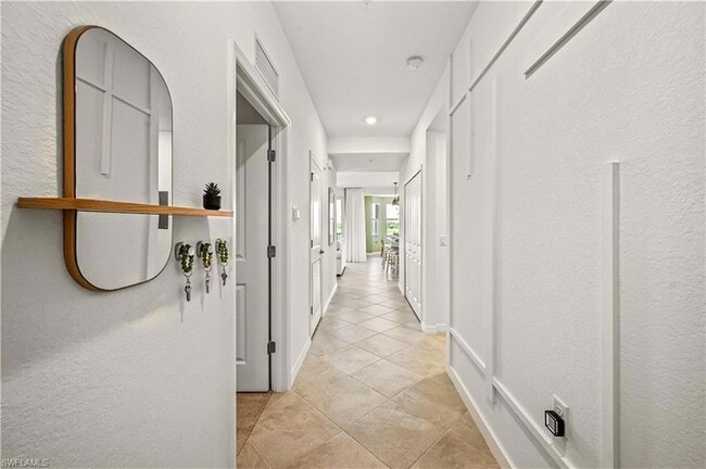 Building Photo - 15285 Grn Acrs Ave