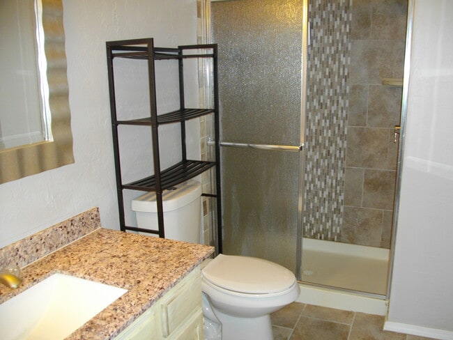 Building Photo - 1117 Sequoyah Pl