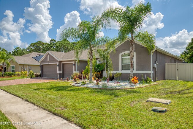 Building Photo - 632 Stonebriar Dr