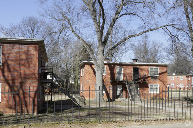 Building Photo - Stratham Place Apartments