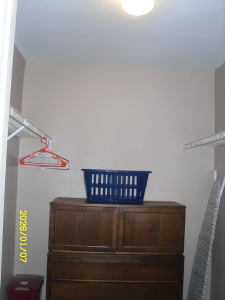 Building Photo - 5140 Mandalay Springs Dr