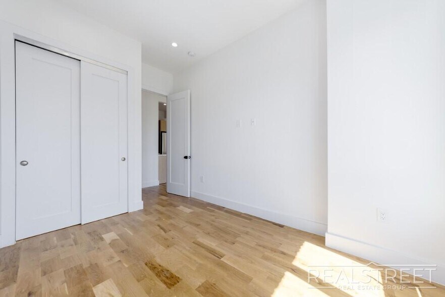 Building Photo - Brand New Residences with Modern Finishes in Prime Bed-Stuy