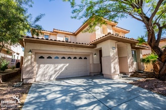 Building Photo - Beautifully Upgraded 5Bdm 3Ba Home Located in the Highly Desirable Summerlin.