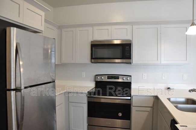 Building Photo - 4076 W 1530 N