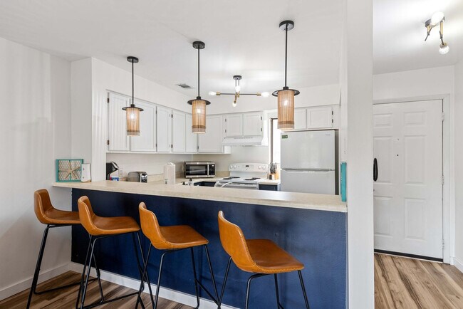 Building Photo - 928 Whelk Ct