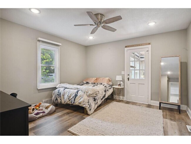 Building Photo - 5217 Minnetonka Blvd