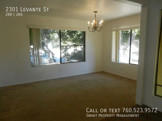 Building Photo - Great Carlsbad location! 2 Bedroom + offic...