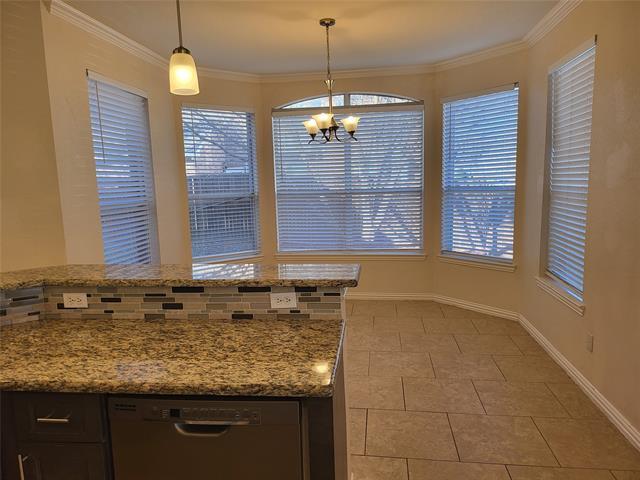 Building Photo - 2648 Dunbar Dr