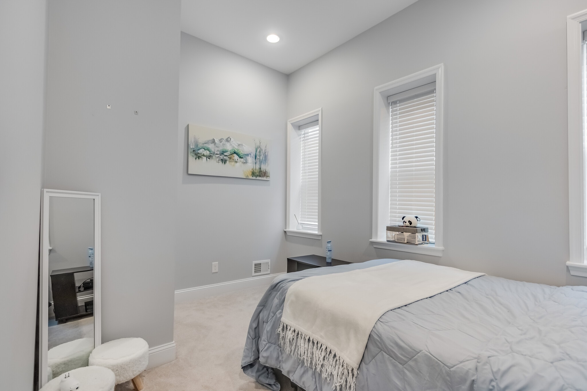 Building Photo - 124 N Collington Ave