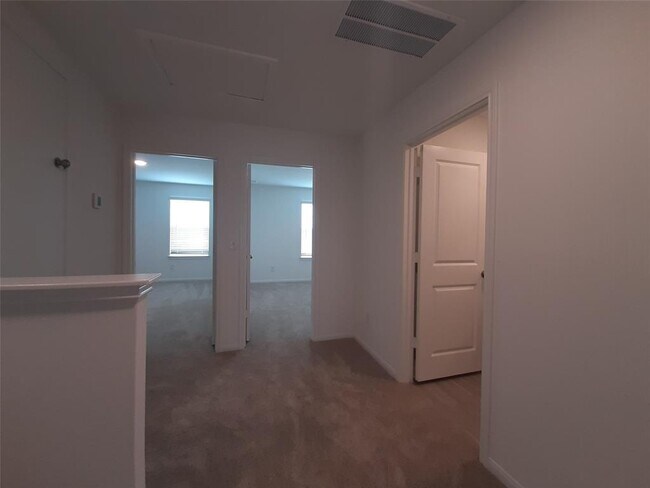 Building Photo - 23926 Escardilla Dr