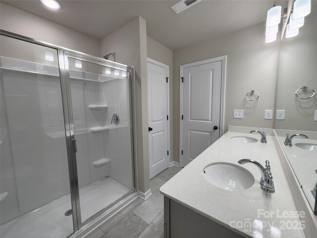 Building Photo - 12530 Susanna Dr