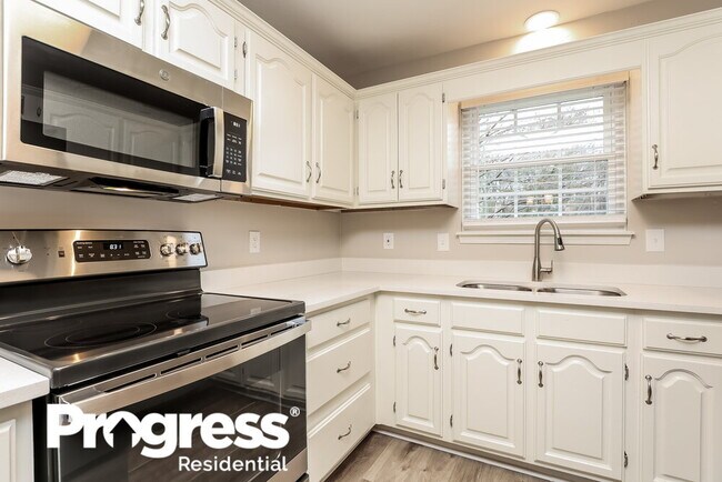 Building Photo - 3329 Quail Run Ct