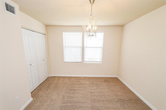 Building Photo - 4110 Mather