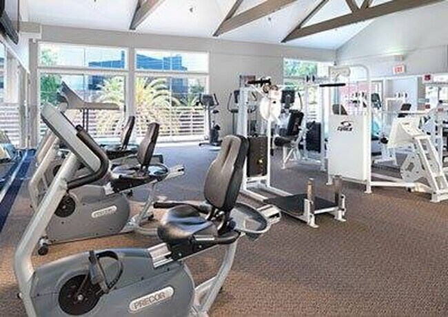 Building Photo - Largest 1-Bedroom Layout with In Unit Laundry