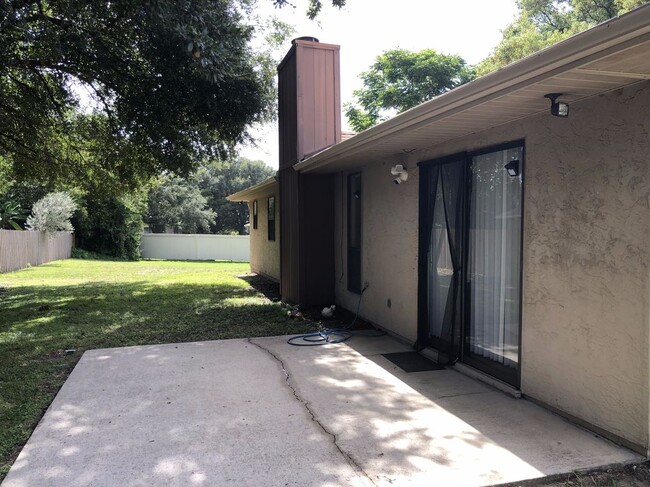Building Photo - 8318 Sugarmill St