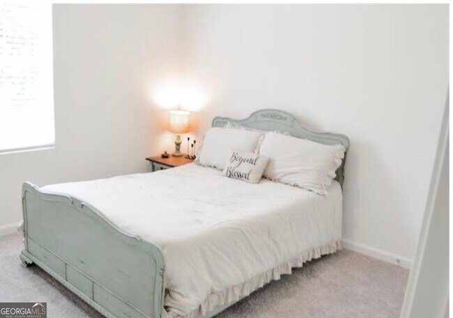 Building Photo - 7584 Saffron Ave