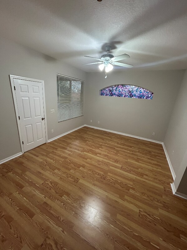 Building Photo - 9401 Leland Dr