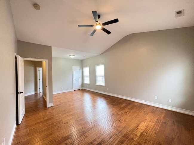 Building Photo - Harbour Breeze Estates