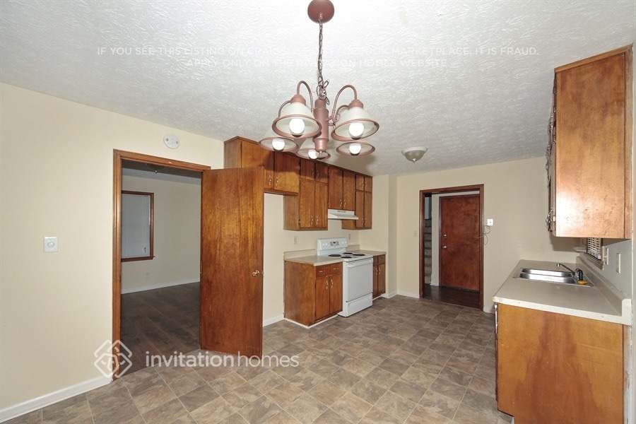 Building Photo - 235 Mirandy Way NW