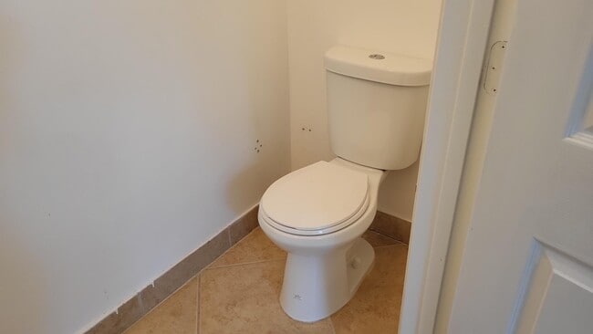 Building Photo - 4088 Lake Tahoe Cir