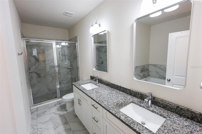 Building Photo - 2992 Mearshire Dr