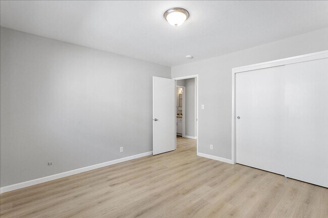 Building Photo - 1332 High St